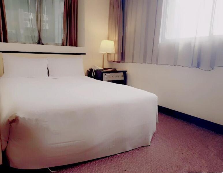Onetel - Ximen Otel Zhonghe  Dış mekan fotoğraf